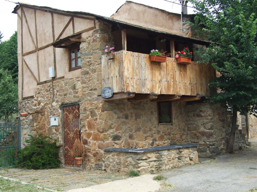 Casa Aurora Guest House San Esteban del Toral Exterior foto